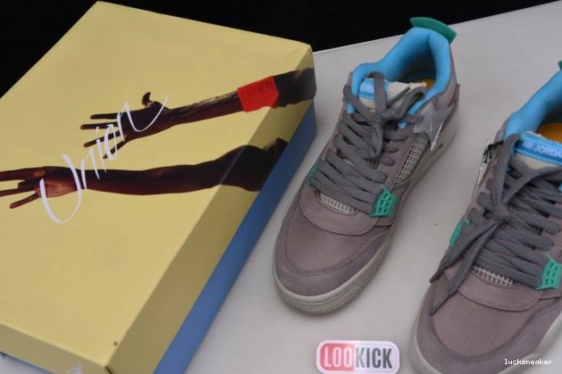Rep LUCY 4 DJ5718-242 Air 30th Anniversary SP Jordan Haze Retro Taupe Union 0807
